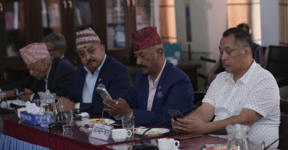 anjan-shrestha-at-samiti.jpg