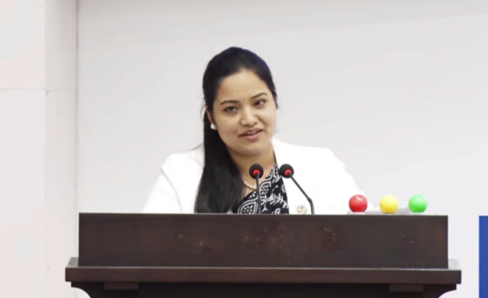 pratibha-rawal-.jpg